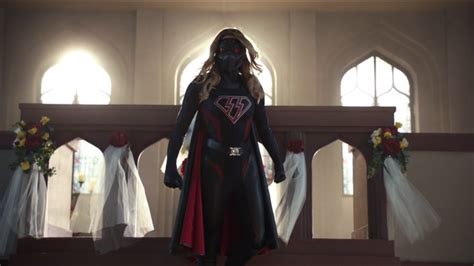 Supergirl Crisis On Earth X Part 1 Review