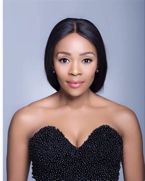 Fashion Slayer Of The Week The Stunning Thembi Seete