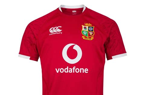 The 2021 british & irish lions shirt has been revealed. British and Irish Lions unveil new shirt for 2021 South Africa tour - in pictures | London ...
