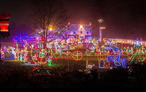 Pennsylvania Houses With Amazing Christmas Decorations