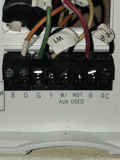 Normally red and white are used for a simple heating only follow the instructions for your particular honeywell thermostat and fasten your new base to the wall. Your Home Honeywell Thermostat Wiring - Wiring Diagram Schemas