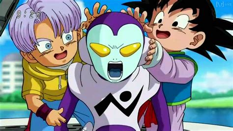 A warning from jaco makes the return of frieza its focus, with this episode getting into the idea of frieza training and becoming even stronger before he reaches earth. Goten le quita accidentalmente la oreja a Jaco el patrullero