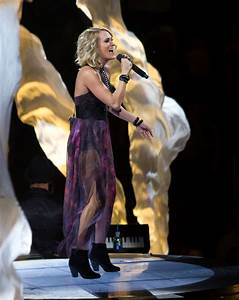 Carrie Underwood Performs At 39 The Storyteller Tour 39 In Square