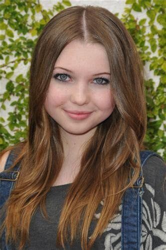 Pictures And Photos Of Sammi Hanratty Sammi Hanratty Long Hair Styles Celebrities Female