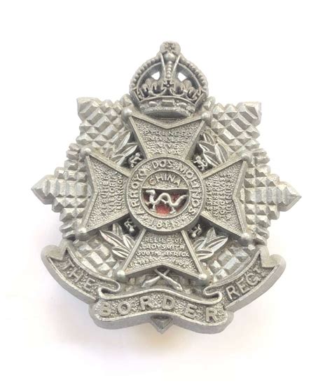 Border Regiment Ww2 Plastic Economy Cap Badge