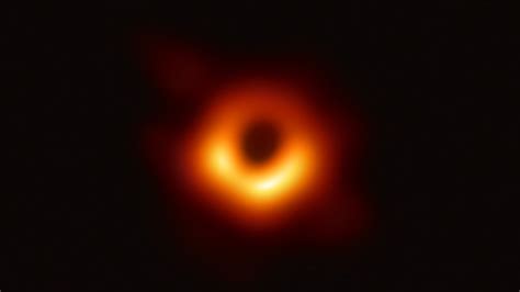 Surprise The Ring Around M87 Galaxys Monster Black Hole Wobbles Over