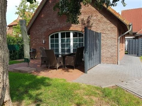 Nach den ganzen abenteuern kehrt ihr in euer ferienhaus zurück, setzt euch in den eingezäunten garten und lasst den tag noch einmal revue passieren. Erholung pur - renoviertes Ferienhaus an der Nordsee ...