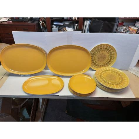 Vintage Melmac Dinnerware Set 21 Pieces Chairish