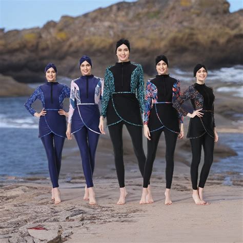 Three Piece Suit Muslimah Swimming Suit Long Sleeve Muslimah Swimwear