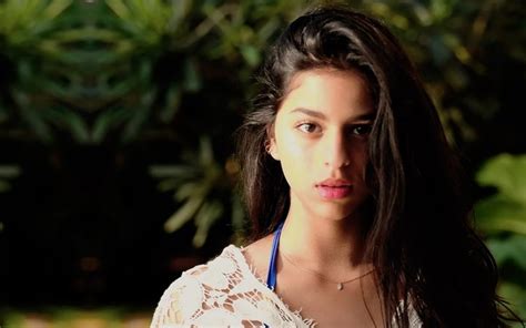 Suhana Khan Shines Bright Like A Blue Gem In Her Latest Beach Picture
