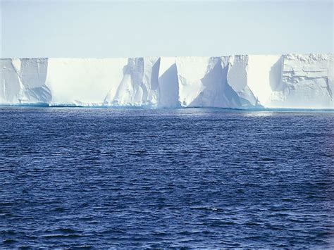 What Are The Differences Between An Ice Shelf And Shelf Ice Worldatlas