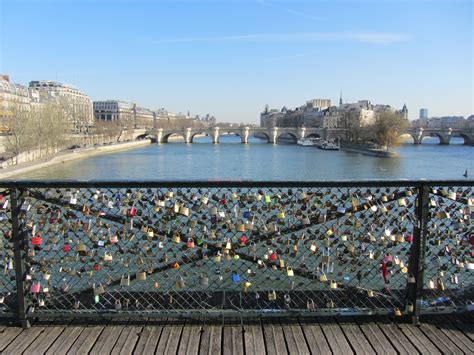 Paris Love Locks On The Bridge Off Place Du Carrousel I Am Sure Paris