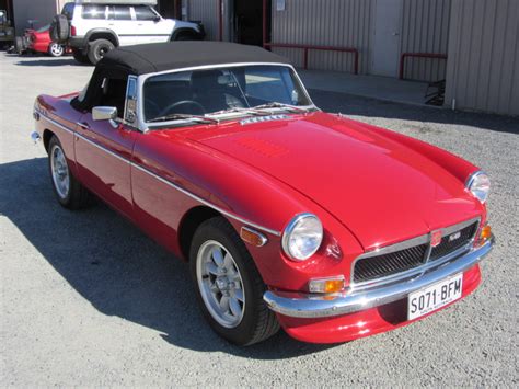 1976 Mgb V8 Automatic Collectable Classic Cars