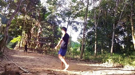 Kento momota crashes out 28 jul 2021. Kento momota vs victor axelsen(Badminton kampung) - YouTube