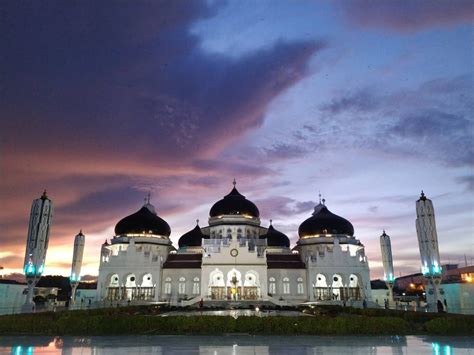 Masjid Raya Baiturrahman Aceh Pesona Sejarah Dan Keagungan Arsitektur