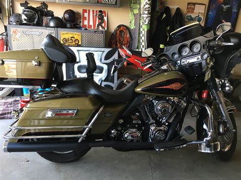 The newer roadglides have a vented section just below the windshield. Will a 2016 Road Glide Seat fit a 2008 Street Glide ...