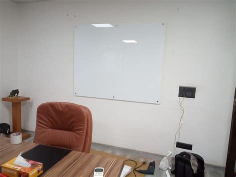White Lacquered Glass Writing Board At Rs 310 Square Feet In New Delhi Id 23701267548