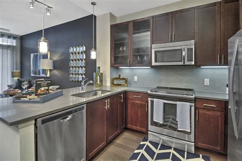Our one bedroom apartments include plans that are perfect for singles or couples looking for one bedroom retreat. Houston , TX One Bedroom Apartments for rent