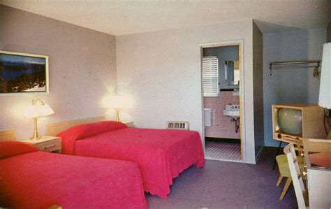 Postcards Of Mid Century Motel Rooms With Style Flashbak Motel Room
