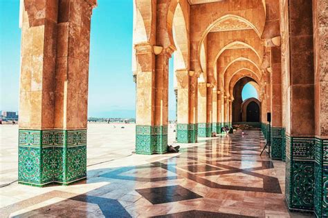He was succeeded in 1961 by his son, hassan ii, who ruled for 38 years and played a prominent role in the. Urlaub Marokko: Uns bleibt immer Casablanca - Reise ins ...