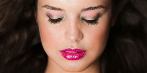 Get A Sparkly Lip With Our Tips On Making Diy Glitter Lip Gloss
