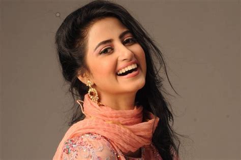 10 Most Beautiful Actresses Of Pakistan Tvs Glitzyworld