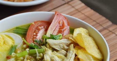 Resep soto banjar is free food & drink app, developed by ayolocdev. Resep Soto Ayam Madura Diah Didi - Hijab Converse