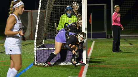 Field Hockey Falls To Fisher 4 1 Nazareth University Athletics