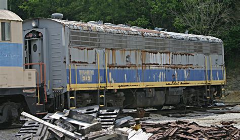 former csx f7b locomotive this former csx emd f7b was ru… flickr