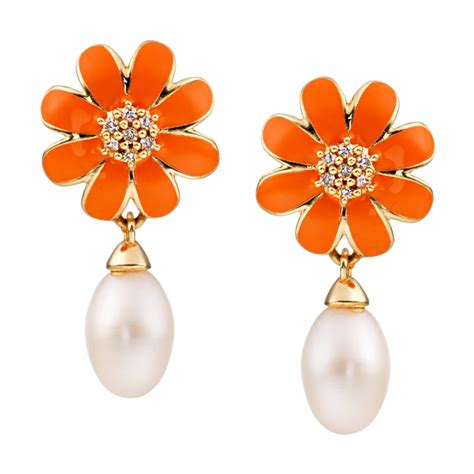 Pin by CIRO Jewelry on CIRO Daisy Jewelry Collection | Daisy jewelry, Jewelry, Pearl drop earrings