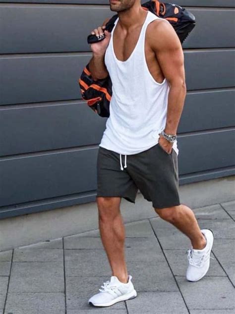 30 Cool Mens Gym And Workouts Outfits Style Ideas