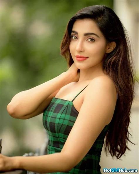 sexy parvati nair hot south indian film actress pics 13 photos