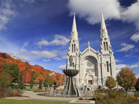 10 Must-See Attractions in Montreal and Quebec City