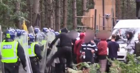 Thetford Forest Rave Shocking Video Shows Police Attacked As Hundreds Attend Illegal Music