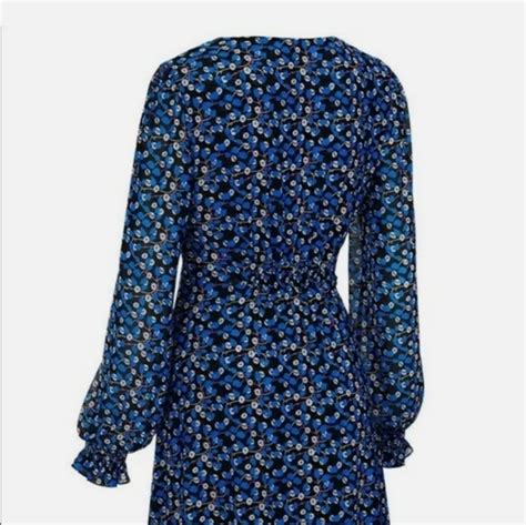 Cabi Dresses Cabi Nwot The Ten Dress Size M 5772 Blue Floral Poshmark