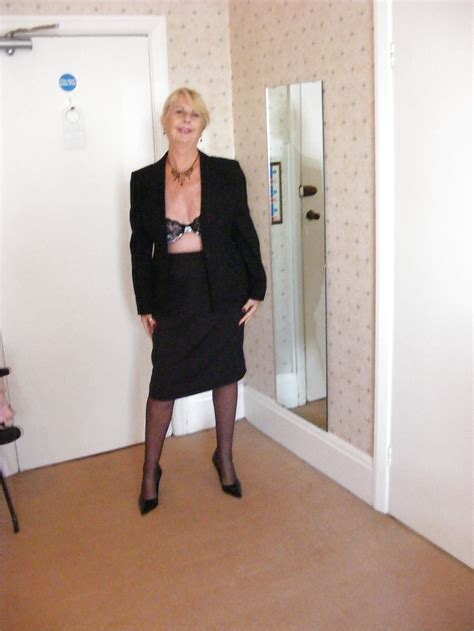 Hot Grannys Hotel Stockings And Heels Job Interview Strip Porn