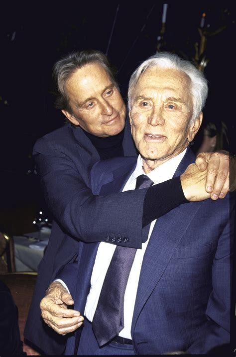 Kirk Douglas Dies A Last Surviving Link To Old Hollywood Time