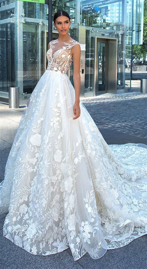Https://tommynaija.com/wedding/designer Wedding Dress Resale