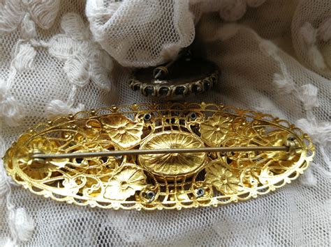 Old Costume Jewelry Brooches Collectors Weekly