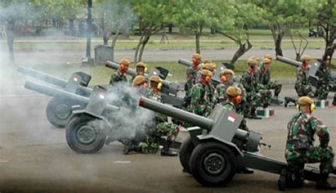 Jimmy gideon meninggal dunia di usia 58 tahun. Berbagai Alat Utama Sistem Senjata (Alutsista) TNI AD ...