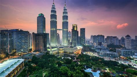Founded as a tin mining outpost in the 1800s, kuala lumpur is not a very old city. Hotel Pullman - Guide destination Kuala Lumpur - Malaisie