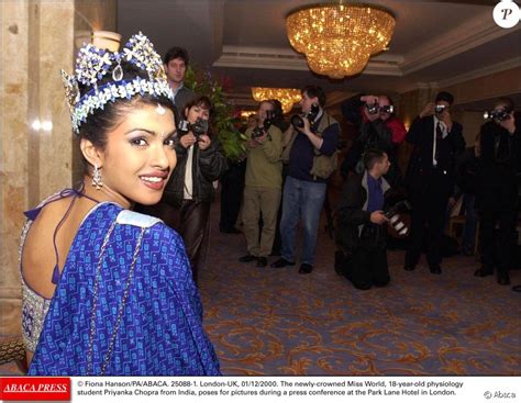 Priyanka Chopra Couronnée Miss Monde à 18 Ans Londres En Décembre