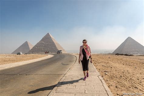República árabe do egito) é um país do norte da áfrica que inclui também a. O dia que visitamos as pirâmides do Egito no Cairo - Viajo ...