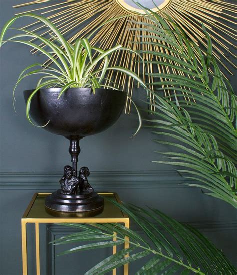Nailing The Tropical Rainforest Vibe Tropical Interior Earthy Home