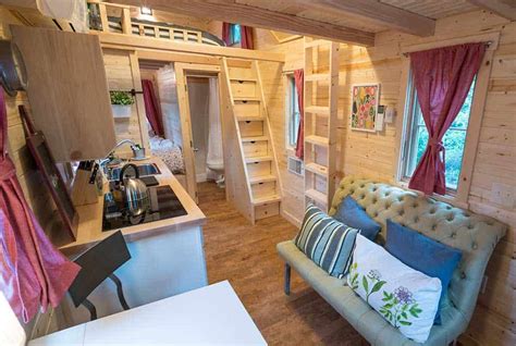 7 Awesome Log Cabins On Wheels Log Cabin Hub