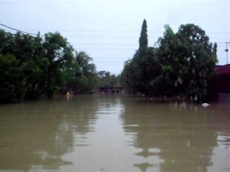 Looking for hotels in alor gajah? Banjir di Alor Gajah - YouTube