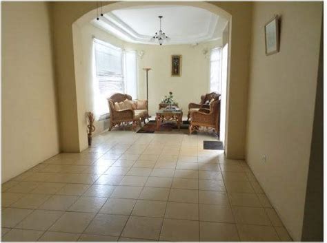6 bedroom 5 bathroom house. AMAZING!!! 6 Bedroom, 5 bathroom, 2 living rooms and 2 ...