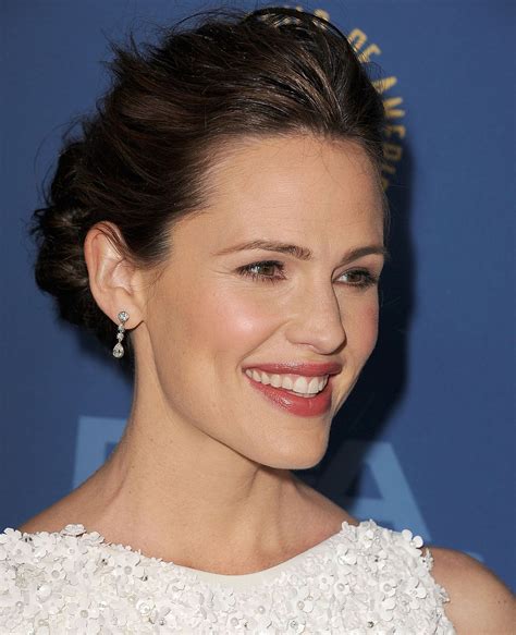This Updo On Jennifer Garner Was The Very Best Hairstyle Of The Weekend Come See Glamour
