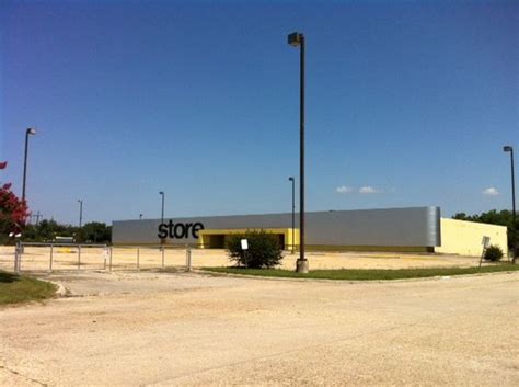 Partial data by infogroup (c) 2020. Abandoned Baton Rouge: Abandoned New Orleans: General ...