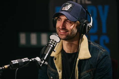 Listen to ryan hurd's single every other memory, out now: Ryan Hurd Got His Twitter Handle From A Popular Scientist ...